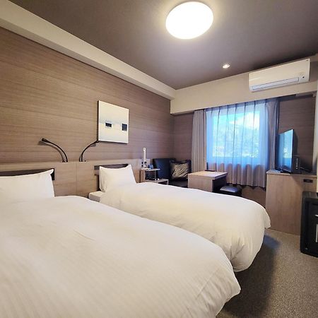 Hotel Route-Inn Komoro Экстерьер фото